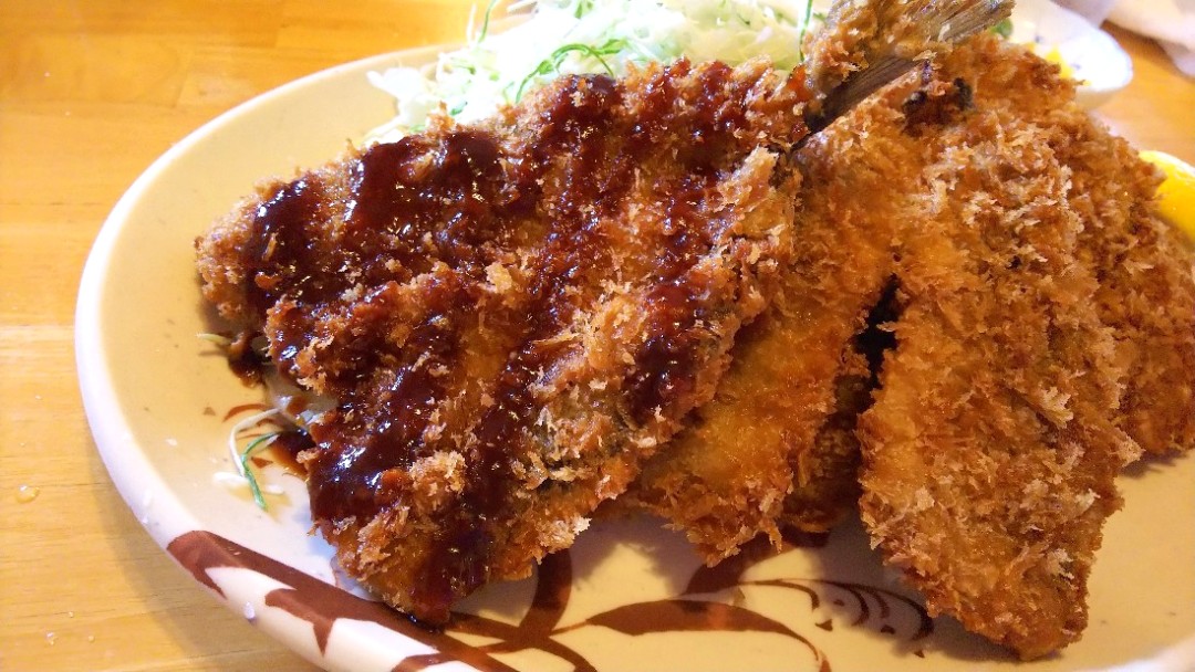 とんかつ アジフライ