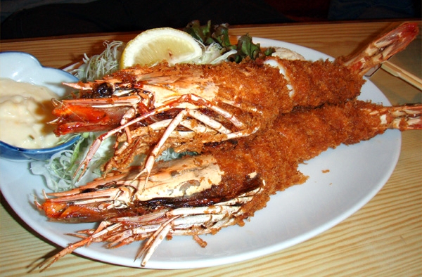 特大エビフライ